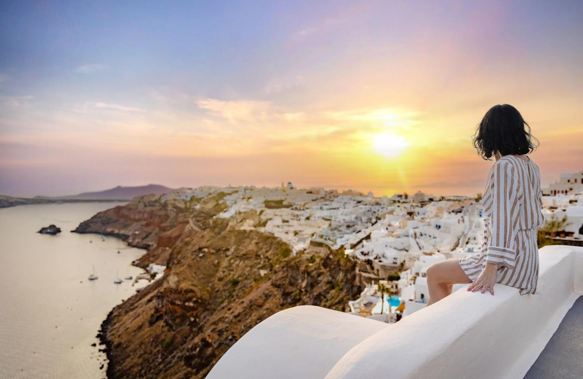 Hotel Ikies Santorini Oia  Exterior foto