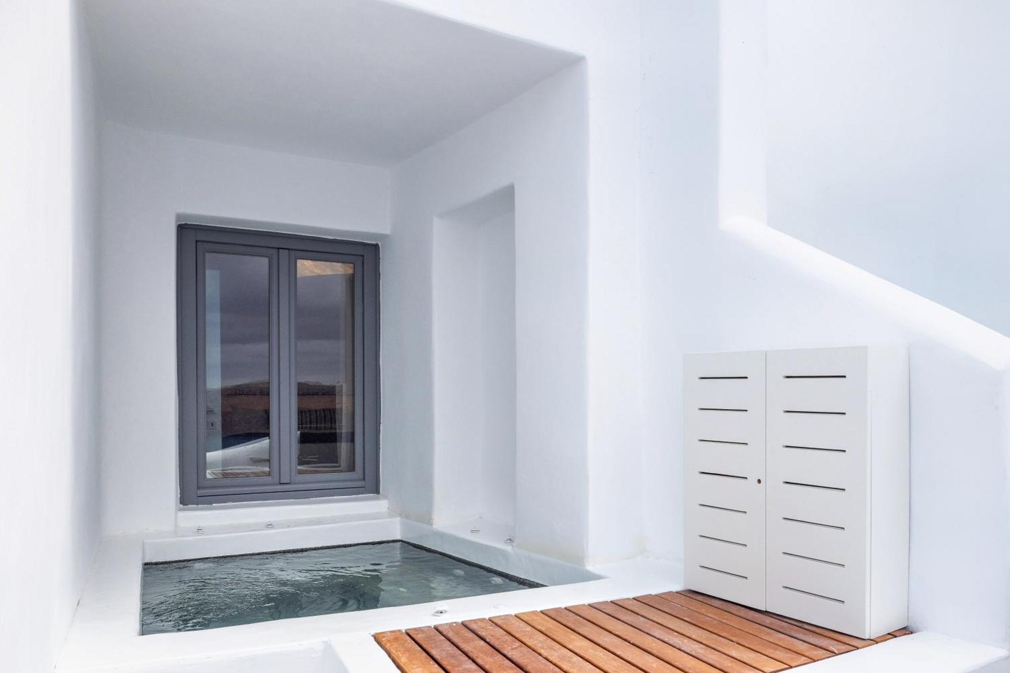 Hotel Ikies Santorini Oia  Habitación foto